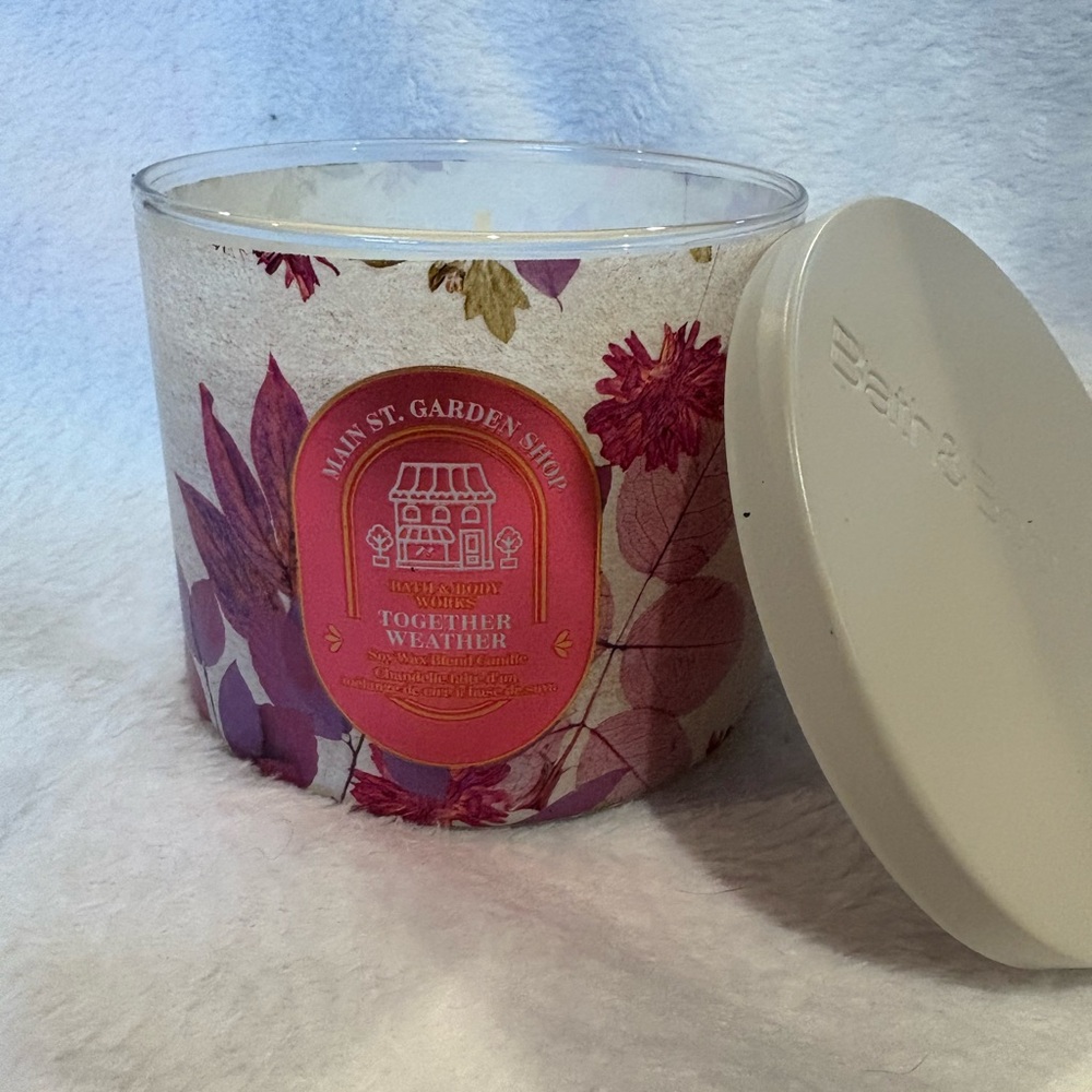 Bath & Body Works Together Weather Bath Soak - Pink and Purple Floral
